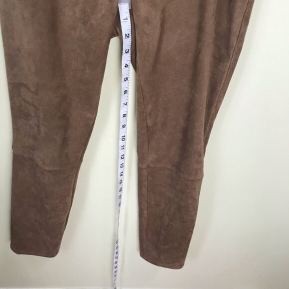 Max Studio NEW Faux Suede High Waist Pant Stretch Minimalist Neutral Leggings XS - Picture 11 of 15